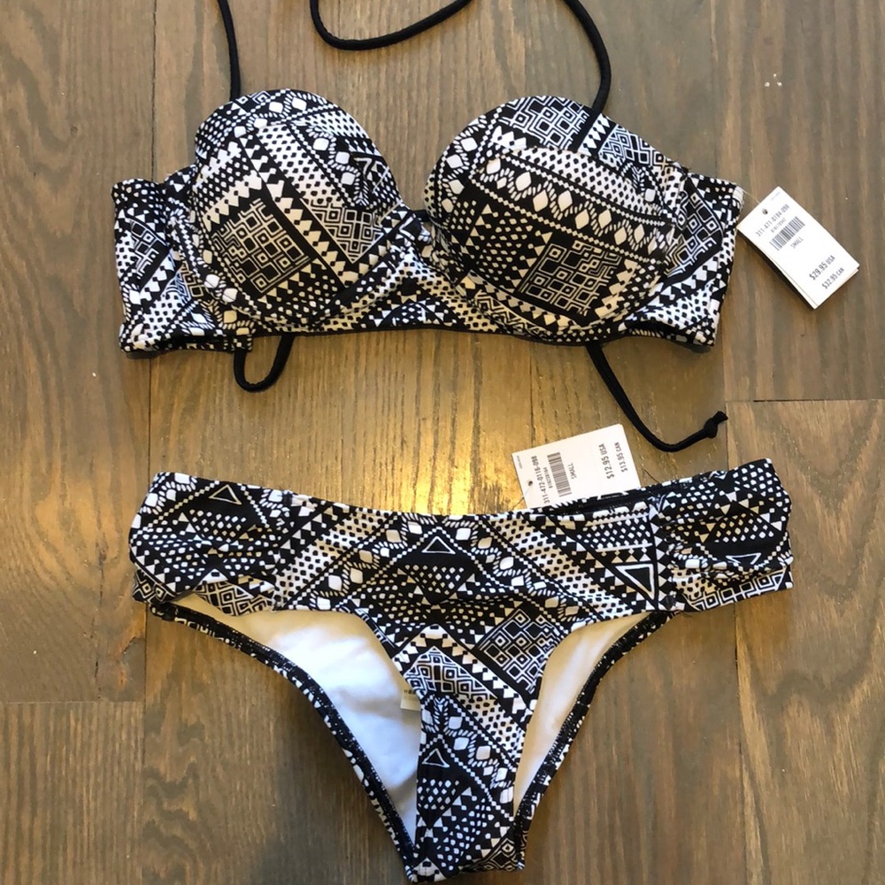 Black and White HOLLISTER Bathing Suit NWT!